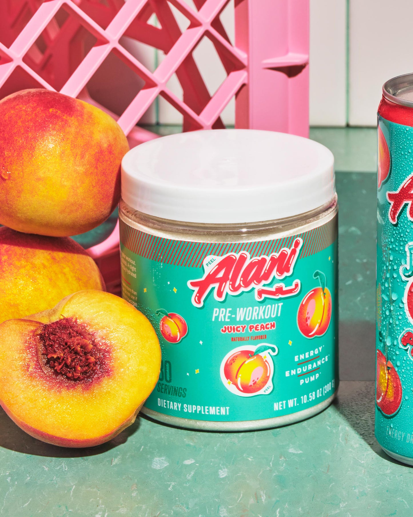 pre-workout-juicy-peach-30-servings-z8 old_ProductPagePWOLifestyle3_77022674-d0da-499a-8941-6c66b1f93261.jpg